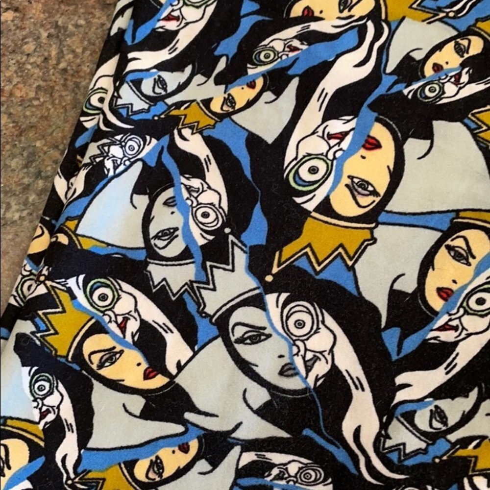 OS NWOT LuLaRoe Leggings Disney EE61‎ 4921 - Picture 2 of 3